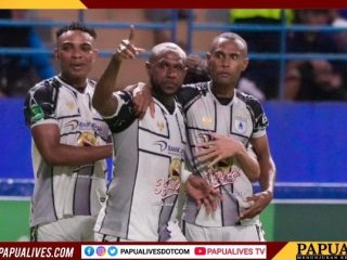 Drama Menit Akhir! Gol Boaz Solossa Bungkam Persiba, Persipura Kokoh di Peringkat Dua