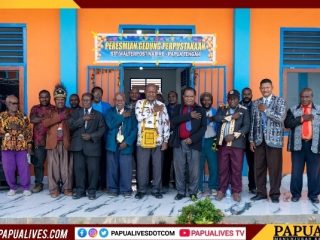 Resmikan Perpustakaan STT Walter Post, Pemprov Papua Tengah Komitmen Dukung Pendidikan Teologi Berkualitas