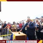 Gubernur Papua Tengah Luncurkan SLB Negeri Pembina usai Upacara Hardiknas