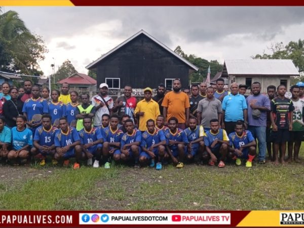 Peringati HUT ke-40, Pemuda GIDI Klasis Teluk Kimi Gelar Turnamen Futsal dan Voli; Dapat Dukungan DPRD Nabire