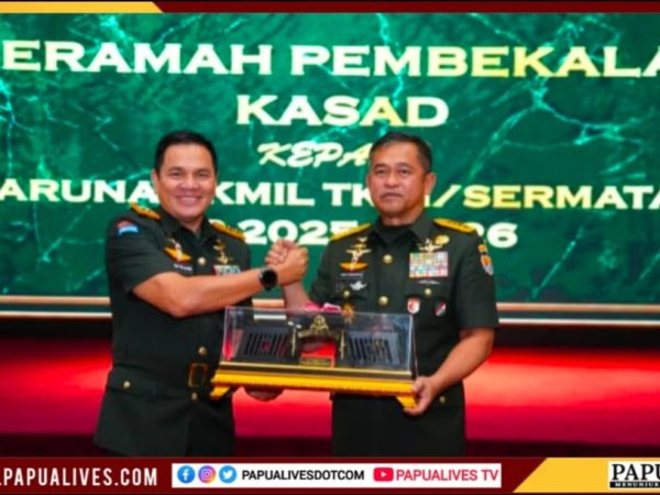 Gubernur Akmil Mayjen TNI Rano Tilaar SE Dampingi Kasad Maruli Simanjuntak Pada Penutupan Pendidikan Taruna Akmil 2025/2026