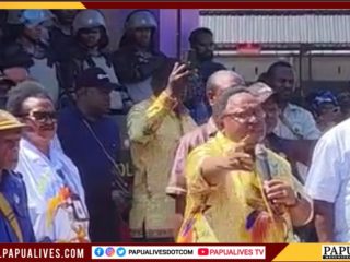 Redamkan Emosi Demonstran, Waket IV DPRPT John NR Gobai Terima Aspirasi GPMI-I ,Siapkan Langkah Kongkret