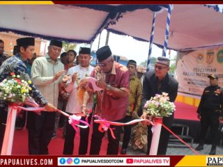 Bupati Mimika Resmikan Masjid Miftahul Huda, Ketua Panitia Tekankan Pentingnya Memakmurkan Masjid