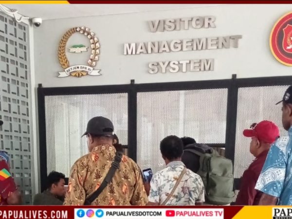 Puluhan Warga Distrik Makimi Nabire Sampaikan Aspirasi ke DPR-DPD RI: Desak Transparansi Satgas Hutan
